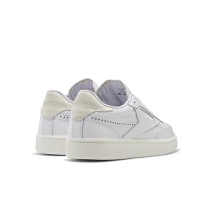 product/r/e/reebok-classics_fv1095_6_footwear_photography_back_lateral_top_view_white_000.jpg