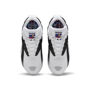 product/r/e/reebok-classics_fv5478_2_footwear_photography_top_portrait_view_white_000.jpg