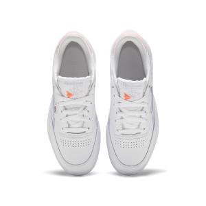 product/r/e/reebok-classics_fy5166_2_footwear_photography_top_portrait_view_white_000.jpg