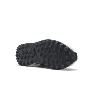 product/r/e/reebok-classics_fy7318_3_footwear_photography_bottom_view_white_000.jpg