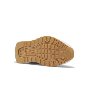 product/r/e/reebok-classics_gv6992_3_footwear_photography_bottom_view_white_000.jpg