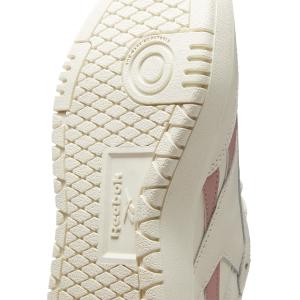 product/r/e/reebok-classics_gy4802_8_footwear_photography_detail_view_2_white_000.jpg