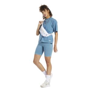 product/r/e/reebok_ht7857_4_apparel_on_model_side_view_white.jpg