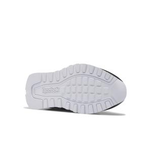 product/r/e/reebok_id1960_3_footwear_photography_bottom_view_white.jpg