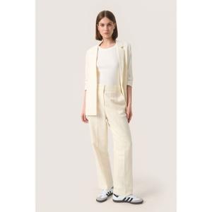 product/s/o/soaked-in-luxury_30403608-110701_8.jpg
