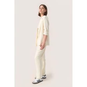 product/s/o/soaked-in-luxury_30403608-110701_9.jpg