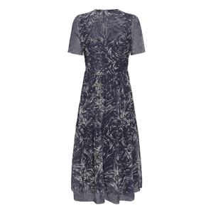 product/s/o/soaked-in-luxury_30404666-303856_0.jpg