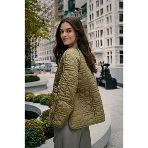 product/s/o/soaked-in-luxury_30407852-180617_10.jpg
