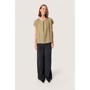 product/s/o/soaked-in-luxury_30407938-180617_3.jpg