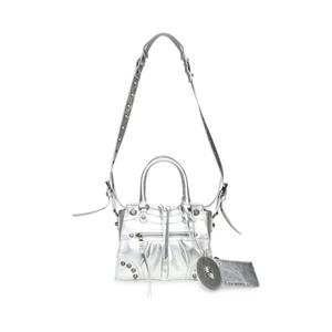 product/s/t/steve-madden_sm13000975-02002-sil_1.jpg