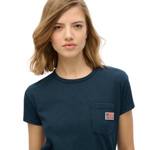 w1011652a-98t-t-shirt-a-poche-femme-superdry-athletic-essential-bleu-marine-eclipse