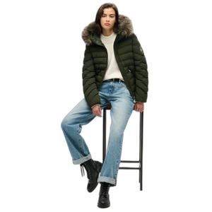w5011754a-1km-doudoune-a-capuche-en-fourrure-synthetique-femme-superdry-fuji-vert-olive-surplus-goods