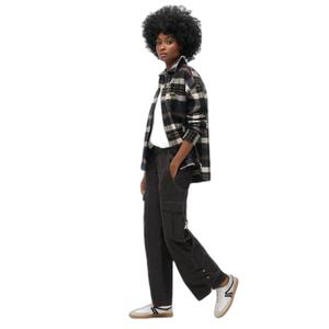 w7010914a-afb-pantalon-cargo-large-femme-superdry-noir-delave