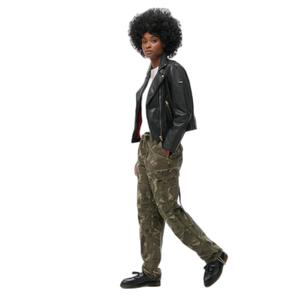 product/s/u/superdry_w7011070a-us7_camouflage-outline_1.jpg