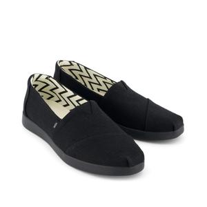 product/t/o/toms_10021575-001_black_2.jpg