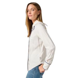 product/w/r/wrangler_112362602_white_1.jpg
